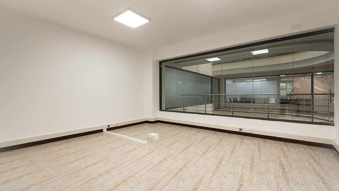 5.Board-Room-spacejpg